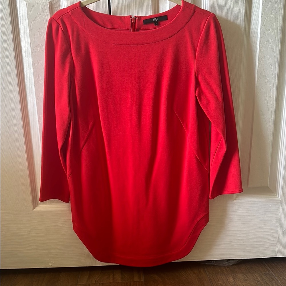 Toni Women's Red Top size Small